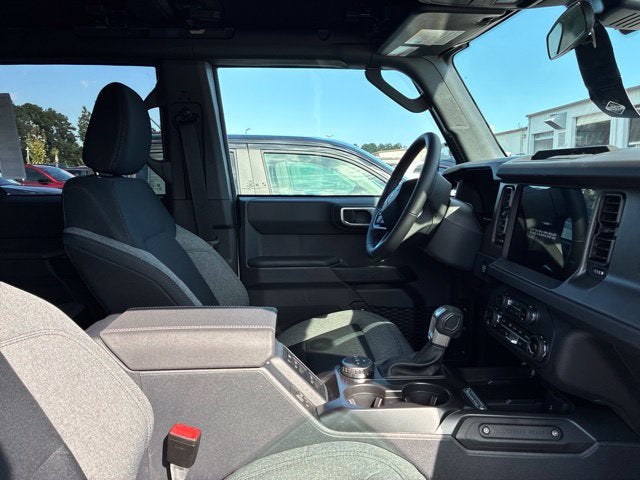 2026 Ford Bronco BIG BEND Convertible Slide 5
