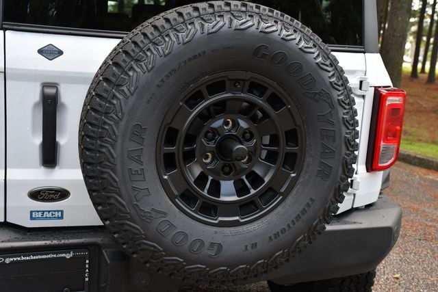 2026 Ford Bronco BIG BEND Convertible Slide 12