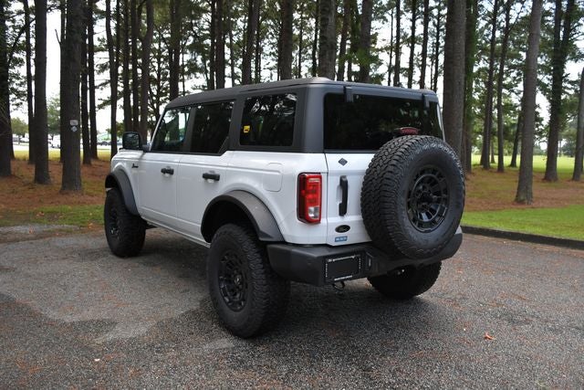 2026 Ford Bronco BIG BEND Convertible Slide 3