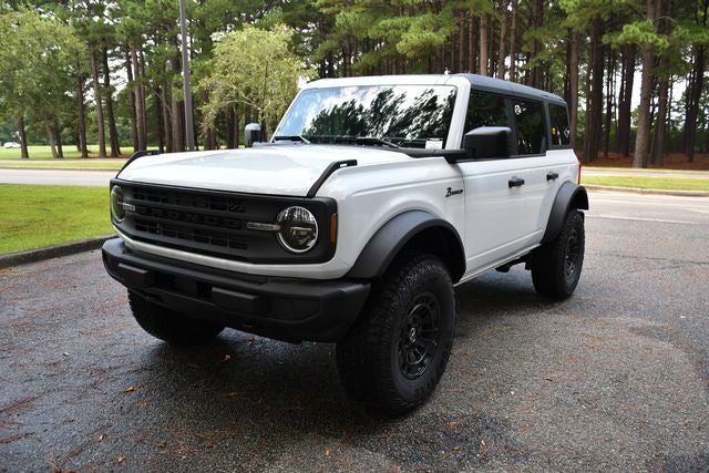 2026 Ford Bronco BIG BEND Convertible Slide 5