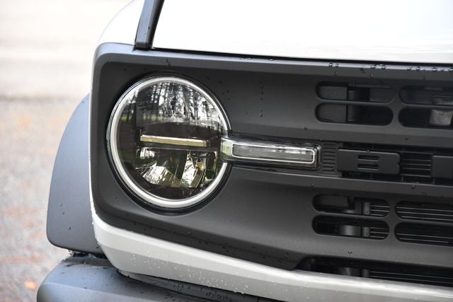 2026 Ford Bronco BIG BEND Convertible Slide 7