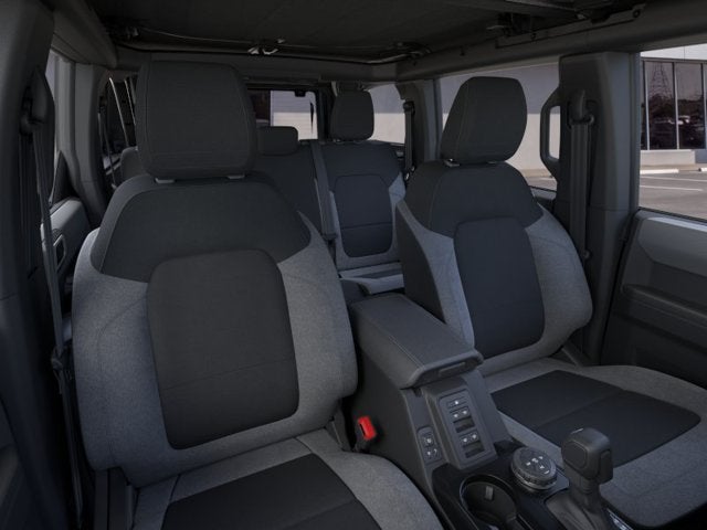 2026 Ford Bronco BIG BEND Convertible Slide 8