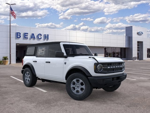 2026 Ford Bronco BIG BEND Convertible Slide 5