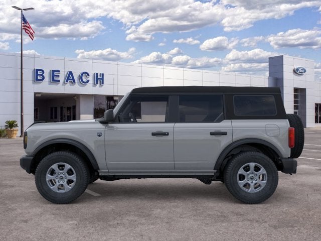 2026 Ford Bronco BIG BEND Convertible Slide 1