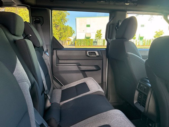 2026 Ford Bronco BIG BEND MATTE BLACK PACKAGE Convertible Slide 24