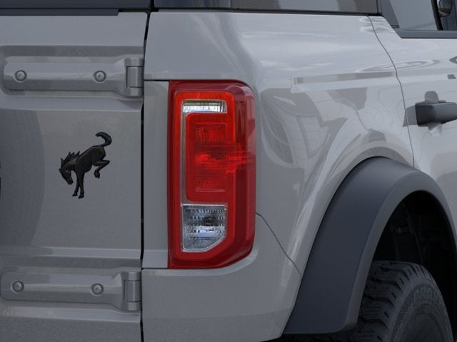 2026 Ford Bronco BIG BEND Convertible Slide 21