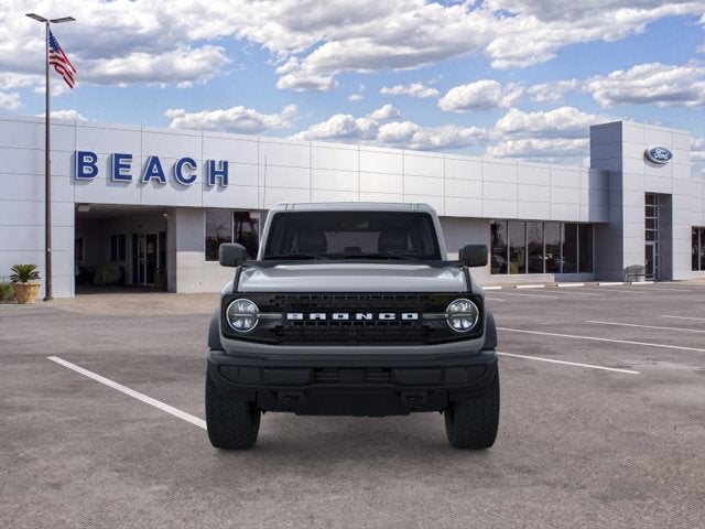 2026 Ford Bronco BIG BEND Convertible Slide 4