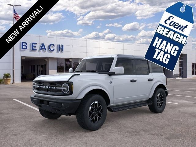 Oxford White 2026 Ford Bronco SUV / Crossover Four-Wheel Drive Automatic
