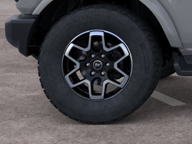 2026 Ford Bronco OUTER BANKS Convertible Slide 19