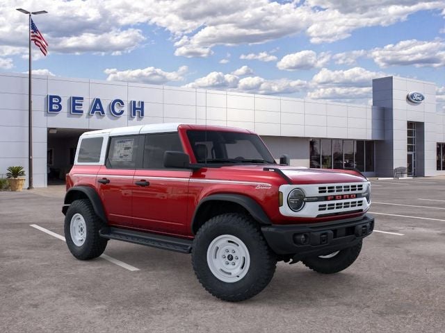 2026 Ford Bronco HERITAGE EDITION Convertible Slide 5