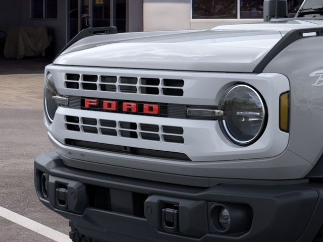 2026 Ford Bronco HERITAGE EDITION Convertible Slide 17