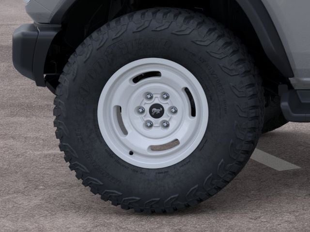 2026 Ford Bronco HERITAGE EDITION Convertible Slide 19