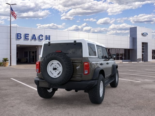 2026 Ford Bronco HERITAGE EDITION Convertible Slide 6