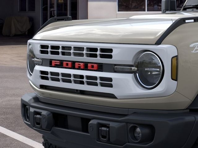 2026 Ford Bronco HERITAGE EDITION Convertible Slide 17