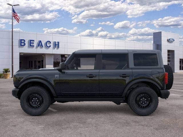 2026 Ford Bronco BIG BEND Convertible Slide 1
