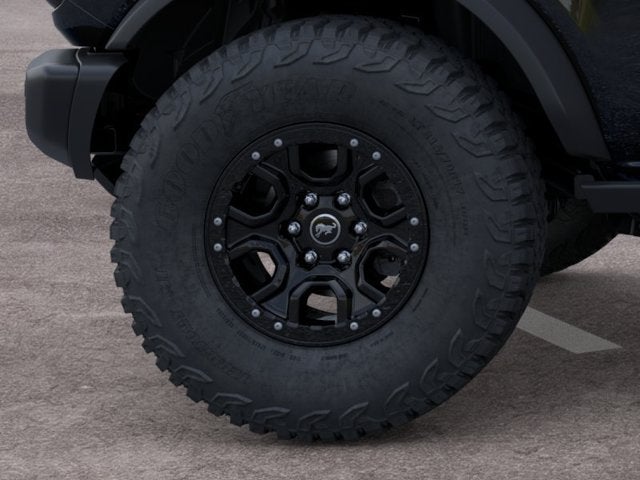 2026 Ford Bronco BADLANDS Convertible Slide 19