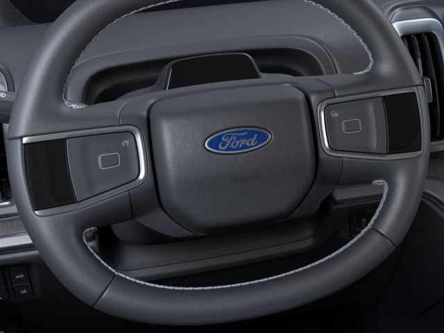 2026 Ford Expedition Max PLATINUM SUV Slide 10