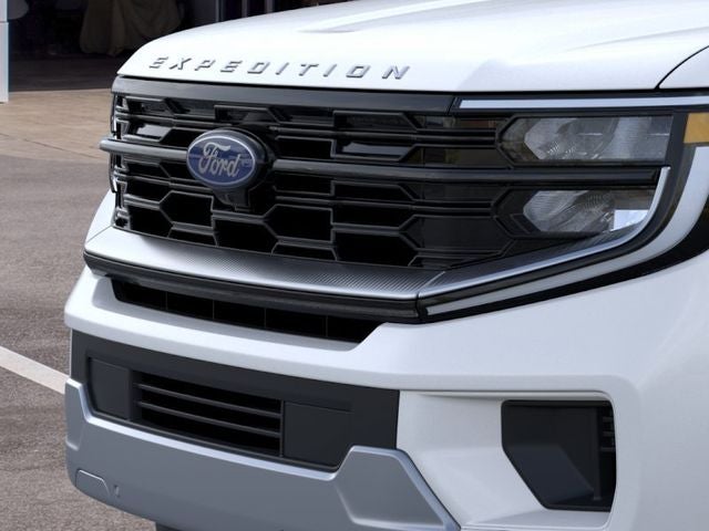 2026 Ford Expedition Max PLATINUM SUV Slide 15