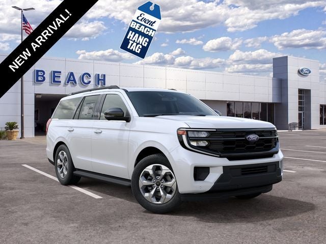 Star White Metallic Tri-Coat 2027 Ford Expedition SUV / Crossover 4X2 Automatic