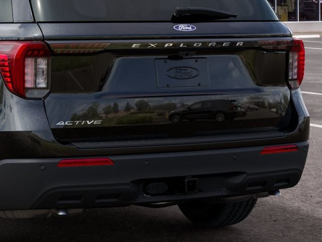 2027 Ford Explorer ACTIVE SUV Slide 21