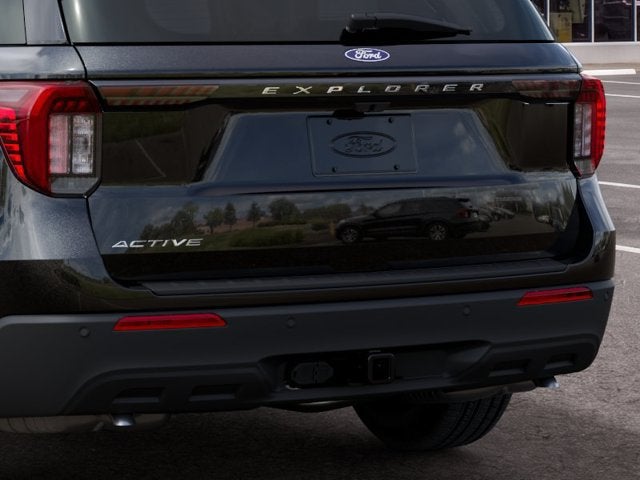 2027 Ford Explorer ACTIVE SUV Slide 21