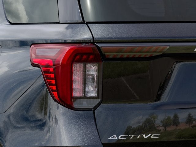 2027 Ford Explorer ACTIVE SUV Slide 19