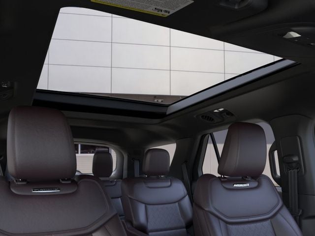 2026 Ford Explorer PLATINUM SUV Slide 20