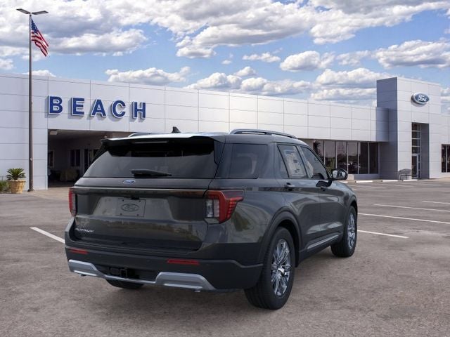 2026 Ford Explorer PLATINUM SUV Slide 6