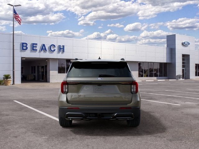 2027 Ford Explorer ST-LINE SUV Slide 3
