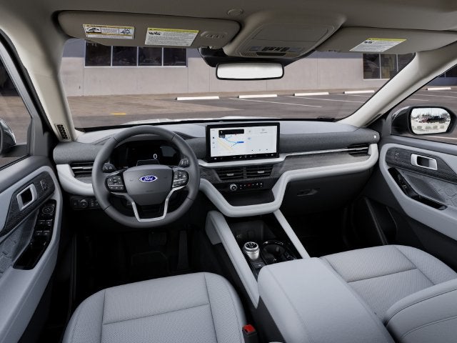 2027 Ford Explorer PLATINUM SUV Slide 7