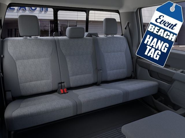 2026 Ford F-250SD XL Crew Cab Pickup Slide 9