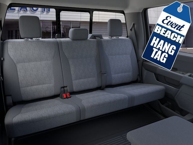 2026 Ford F-250SD XL Crew Cab Pickup Slide 9