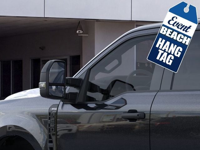 2026 Ford F-250SD XL Crew Cab Pickup Slide 18