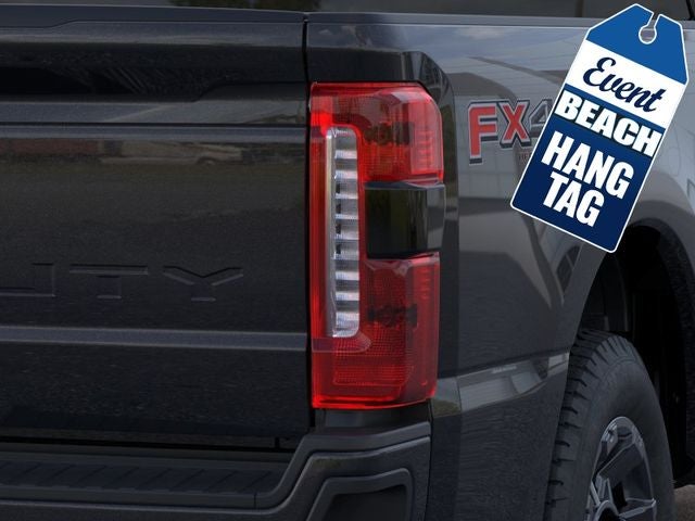 2026 Ford F-250SD XL Crew Cab Pickup Slide 19