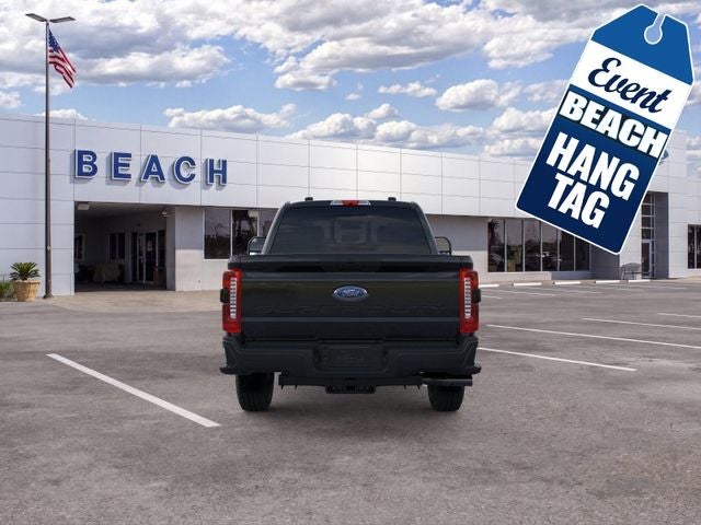 2026 Ford F-250SD XL Crew Cab Pickup Slide 4