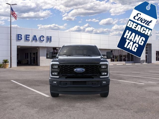 2026 Ford F-250SD XL Crew Cab Pickup Slide 5