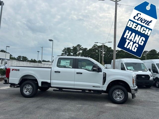 2026 Ford F-250SD XL Crew Cab Pickup 2026 Ford F-250SD XL Crew Cab Pickup Slide