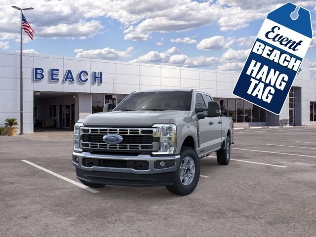 2026 Ford F-250SD XLT Crew Cab Pickup Slide 1