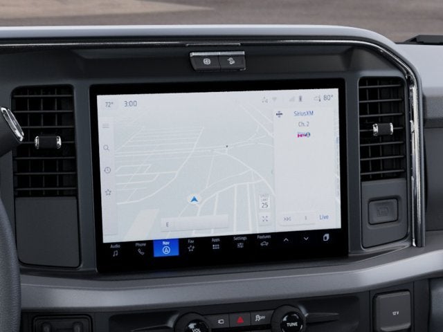 2027 Ford F-250SD XLT Crew Cab Pickup Slide 12