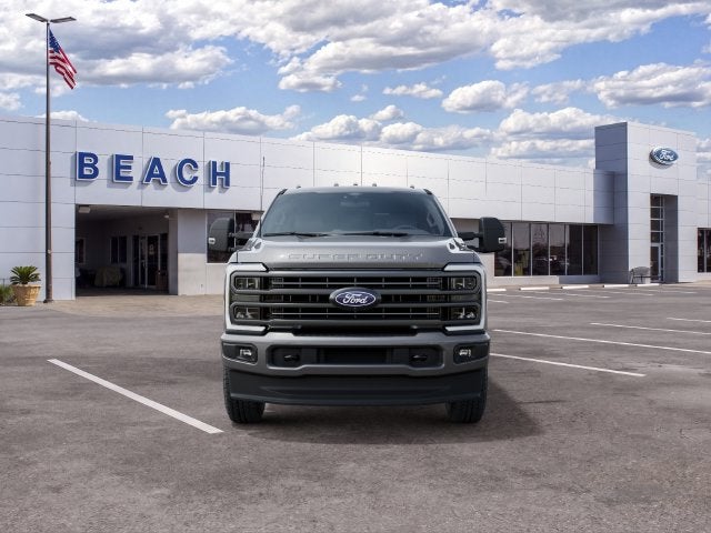 2027 Ford F-250SD XLT Crew Cab Pickup Slide 5