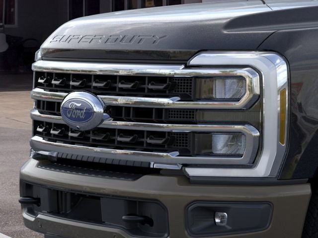 2026 Ford F-350SD KING RANCH Crew Cab Pickup Slide 15