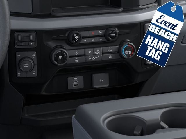 2026 Ford F-250SD XL Extended Cab Pickup Slide 13