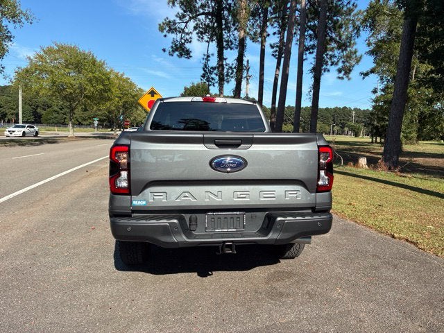2026 Ford Ranger XLT Crew Cab Pickup Slide 2