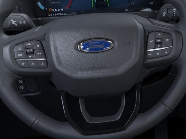 2026 Ford Ranger LARIAT Crew Cab Pickup Slide 10