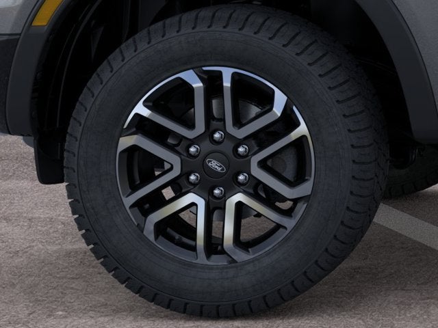 2026 Ford Ranger LARIAT Crew Cab Pickup Slide 17