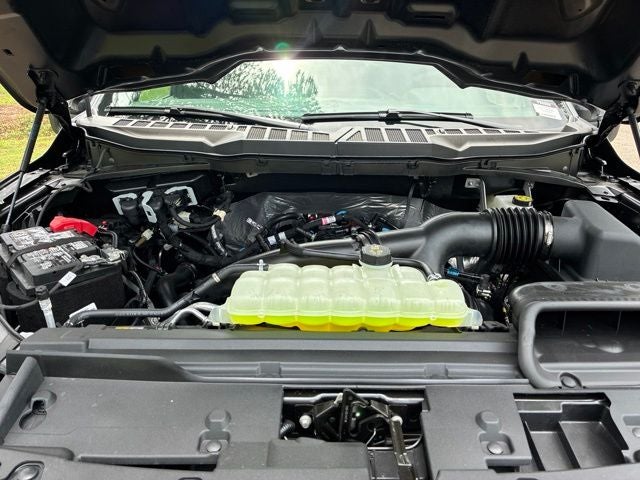 2026 Ford F-150 STX Crew Cab Pickup Slide 17