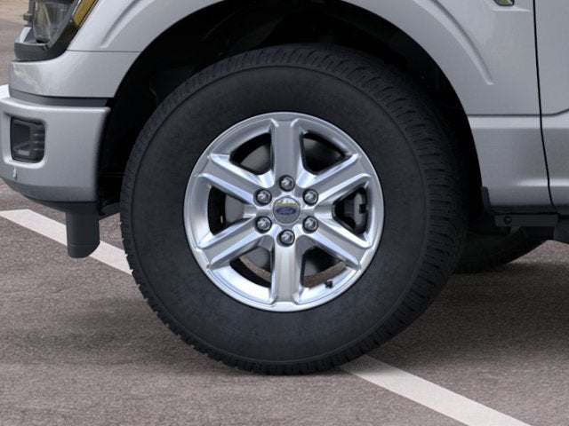 2026 Ford F-150 XLT Crew Cab Pickup Slide 17