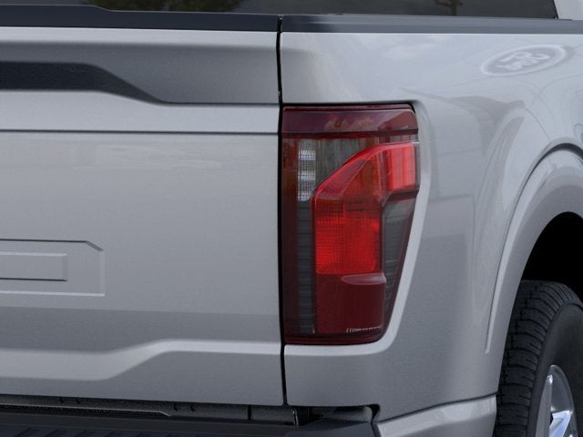 2026 Ford F-150 XLT Crew Cab Pickup Slide 19