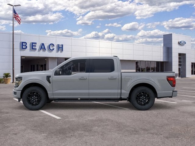 2026 Ford F-150 XLT Crew Cab Pickup Slide 2