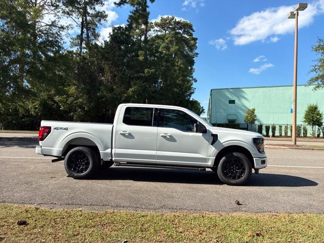 2026 Ford F-150 XLT Crew Cab Pickup 2026 Ford F-150 XLT Crew Cab Pickup Slide